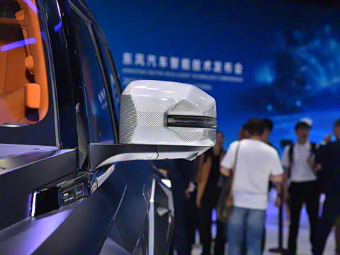 2025�� M900 ������