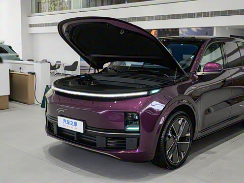 2025�� Ultra ���ܻ��°�