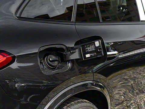 2025�� AMG GLC 43 4MATIC