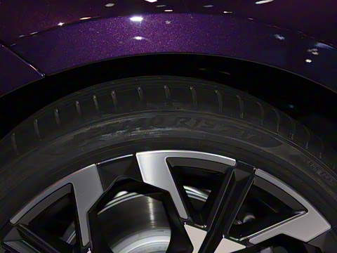 2025�� 330i 50����������