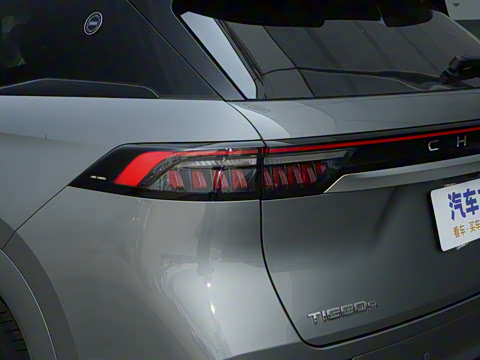 2025�� 2.0T ˫������������� 5��