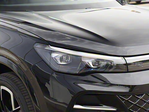 2025�� PRO 380TSI ���� R-Line �����