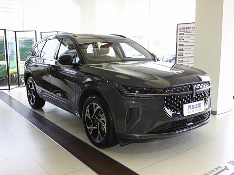 2025�� 2.0T �������ݻ춯��