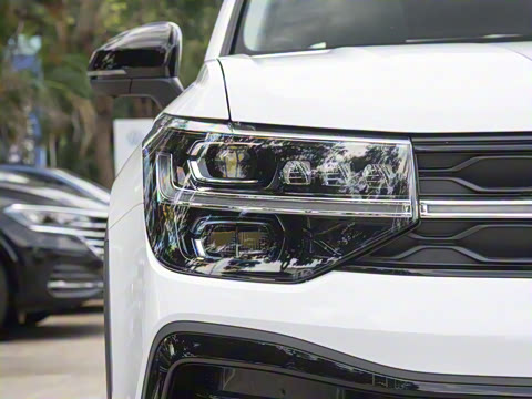 2024�� 330TSI ���������