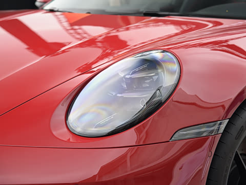 2025�� Targa 4 GTS 3.6T