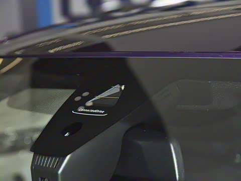 2025�� 330i 50����������