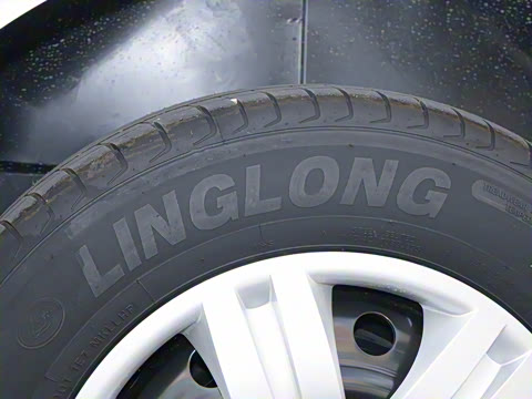 2024�� 2.0L �ֶ�������CNG 9��