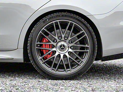 2024�� AMG S 63 L E Performance �׷��ر��