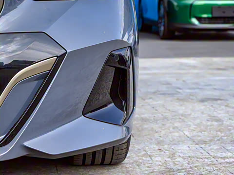 2024�� 530Li ������ M�˶���װ