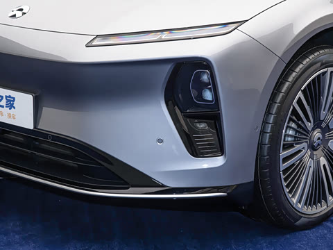 2025�� 102kWh �׷�������