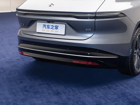 2025�� 102kWh �׷�������