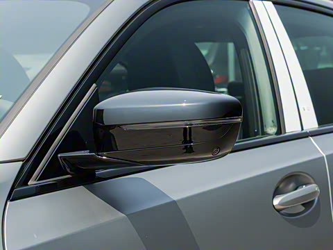 2025�� eDrive 40 L 50����������