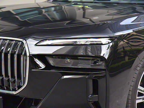 2023�� 740Li ������ M�˶���װ