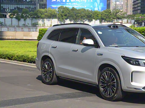 2024�� 1.5T �Ǽ�����Ultra�� 5��