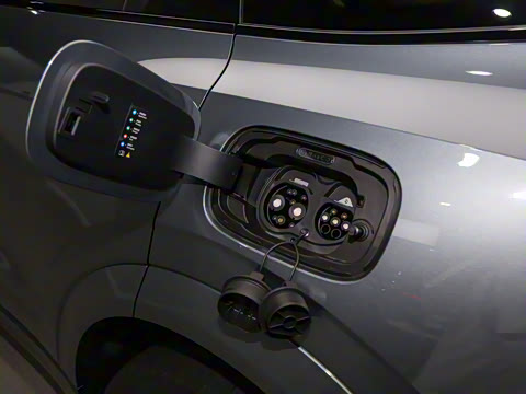 2025�� 2.0TD EM-P ����Max ����