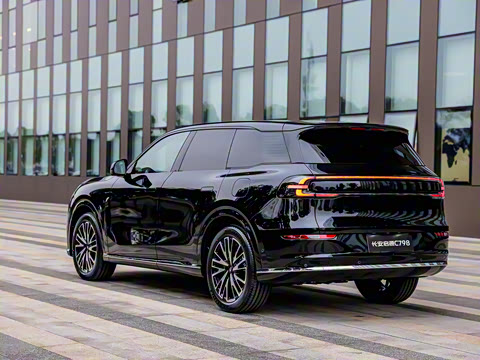 2025�� 215�����콢PLUS