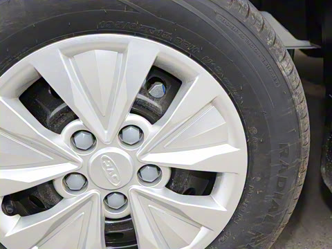 2025�� 1.8L �ֶ������� 7/8��