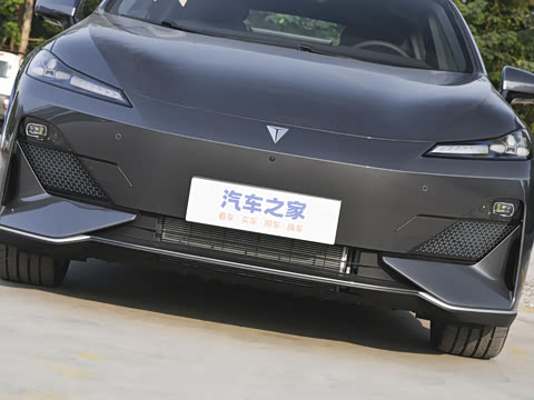 2025�� ���̾�Ӣ��