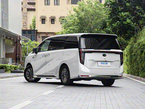 2025�� Ǭ��ϵ�� Max ������