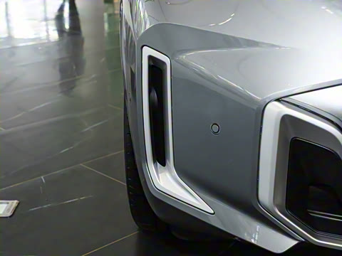 2023�� xDrive 40Li M�˶���װ