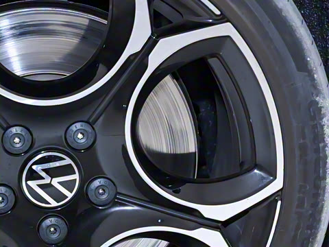 2025�� 380TSI DSG GTI