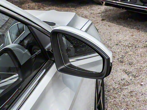 2025�� �Ŀ� 300TSI DSG��Խ��