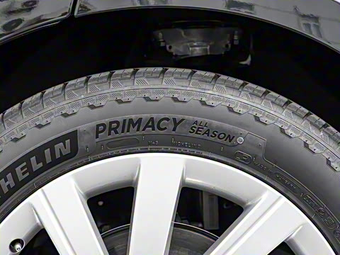 2025�� 3.0 L6 400PS ʢ���ӳ���