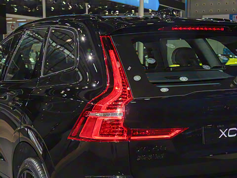 2025�� B5 ������Զ��ҹ�ڰ�