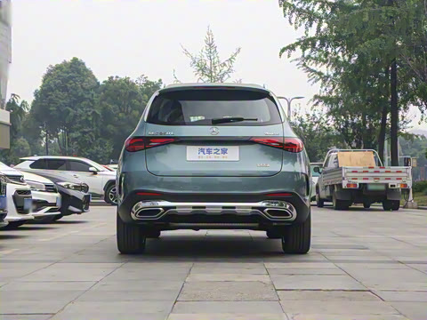 2025�� �Ŀ� GLC 260 L 4MATIC ������