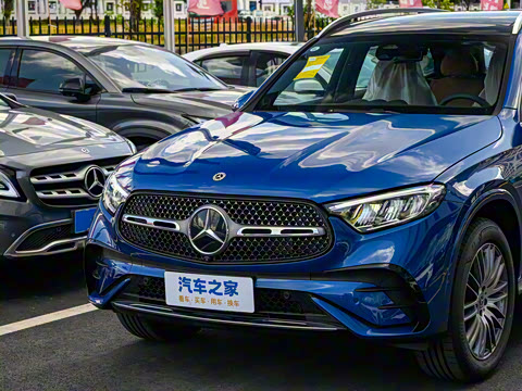 2024�� �Ŀ� GLC 300 L 4MATIC ������ 5��