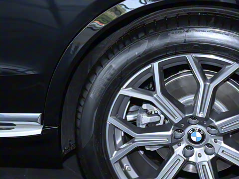 2023�� xDrive40i �����ͺ�����װ