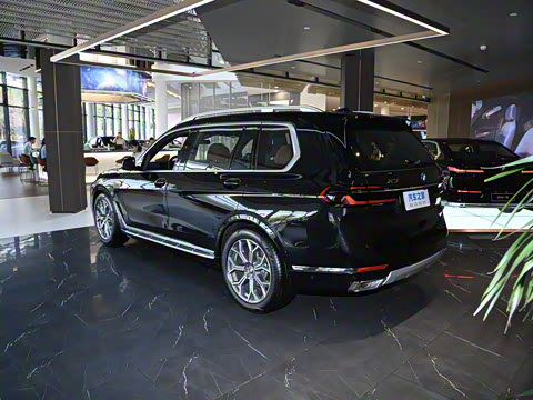 2023�� xDrive40i �����ͺ�����װ