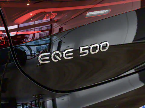 2025�� 500 4MATIC ������