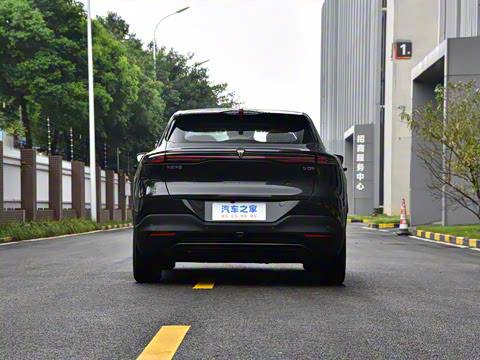 2024�� 200Max����Զ����