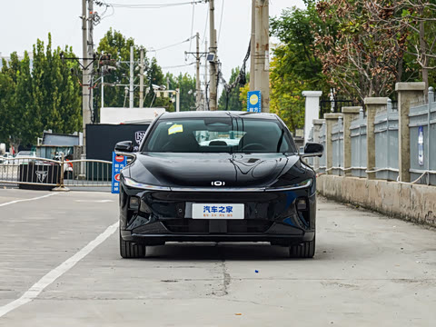 2025��  ���� ����� 625 �콢��