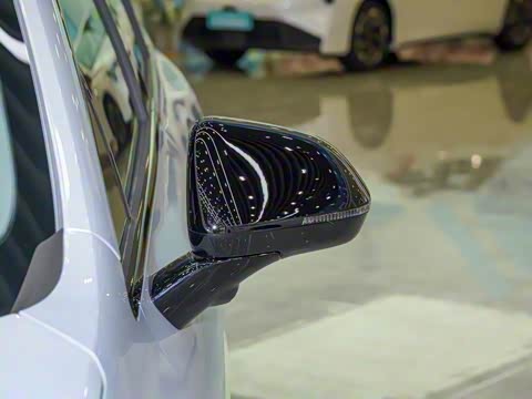 2025�� 650 ������