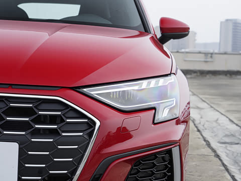 2024�� Sportback 35 TFSI ʱ���˶���