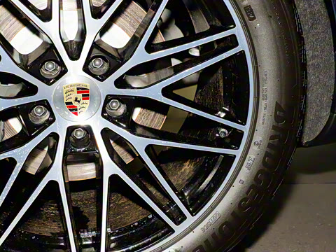 2025�� Cayenne 3.0T