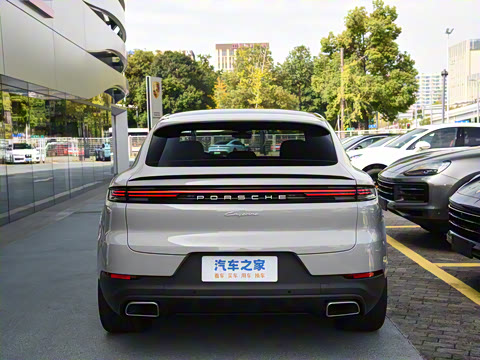 2025�� Cayenne Coup�� 3.0T
