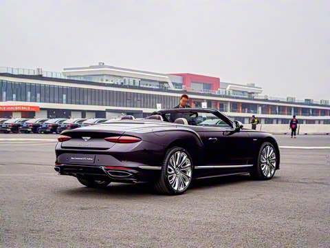 2025�� GT ����Mulliner��