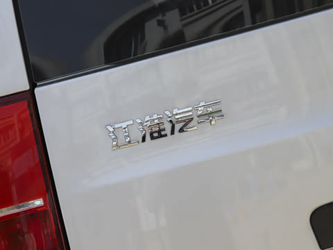 2025�� 1.8L �ֶ������ 5��