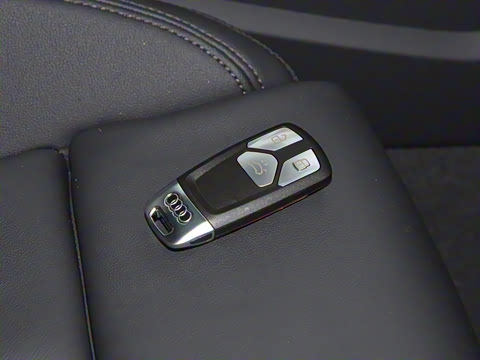 2024�� Sportback 40 TFSI quattro ����������