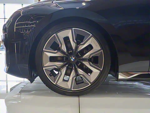 2023�� 740Li ������ ������װ