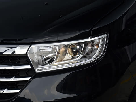 2025�� PLUS 2.0L ������ 9��