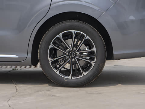 2023�� 400TGI ������