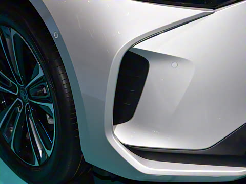 2025�� 560 ����Max��