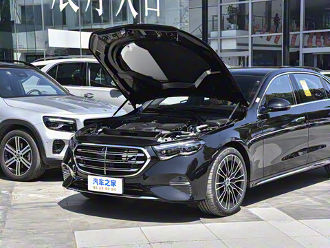 2025�� �Ŀ� E 300 L �����