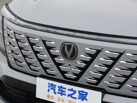 2025�� ���Ĵ� 1.5T ������ �ǻ��콢��