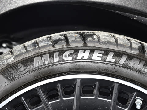 2024�� AMG GLC 43 4MATIC ����SUV