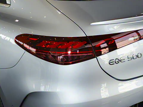 2025�� 500 4MATIC �ȷ��